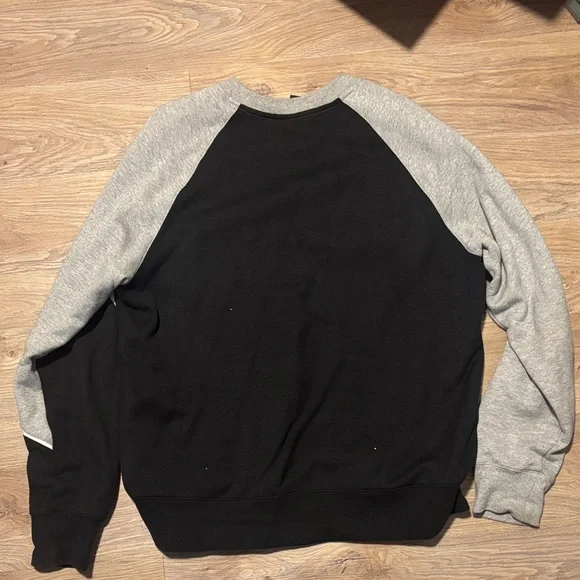 Nike Men's Gray, Black, and White Crewneck Sweater size L - Picture 3 of 3